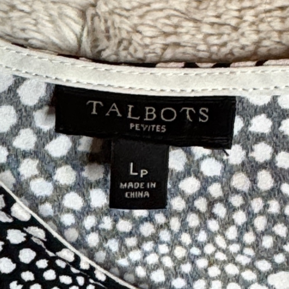 Talbots Black and White Patterned Blouse with tie at bottom Petite sz L - Picture 2 of 9